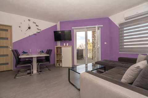Apartments Kristina - Unit 371080-13