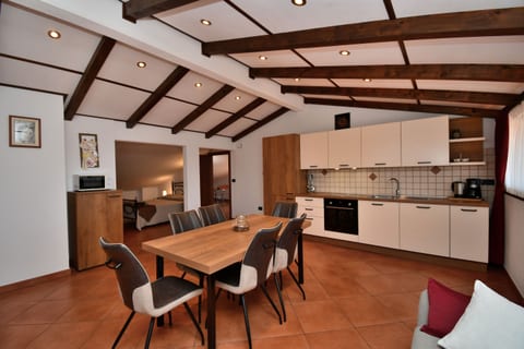 Apartment Tessa - Unit 371182-13