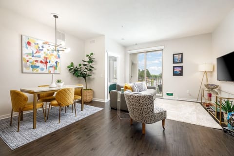 Cozy, comfortable, and fun living space with a 55" smart tv ready for all your streaming services. You'll love the open concept and space to play the many games we provide for our guests enjoyment. So much room for activities!