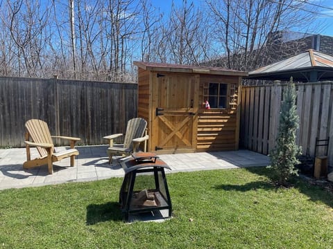 New basement room close to beach and downtown