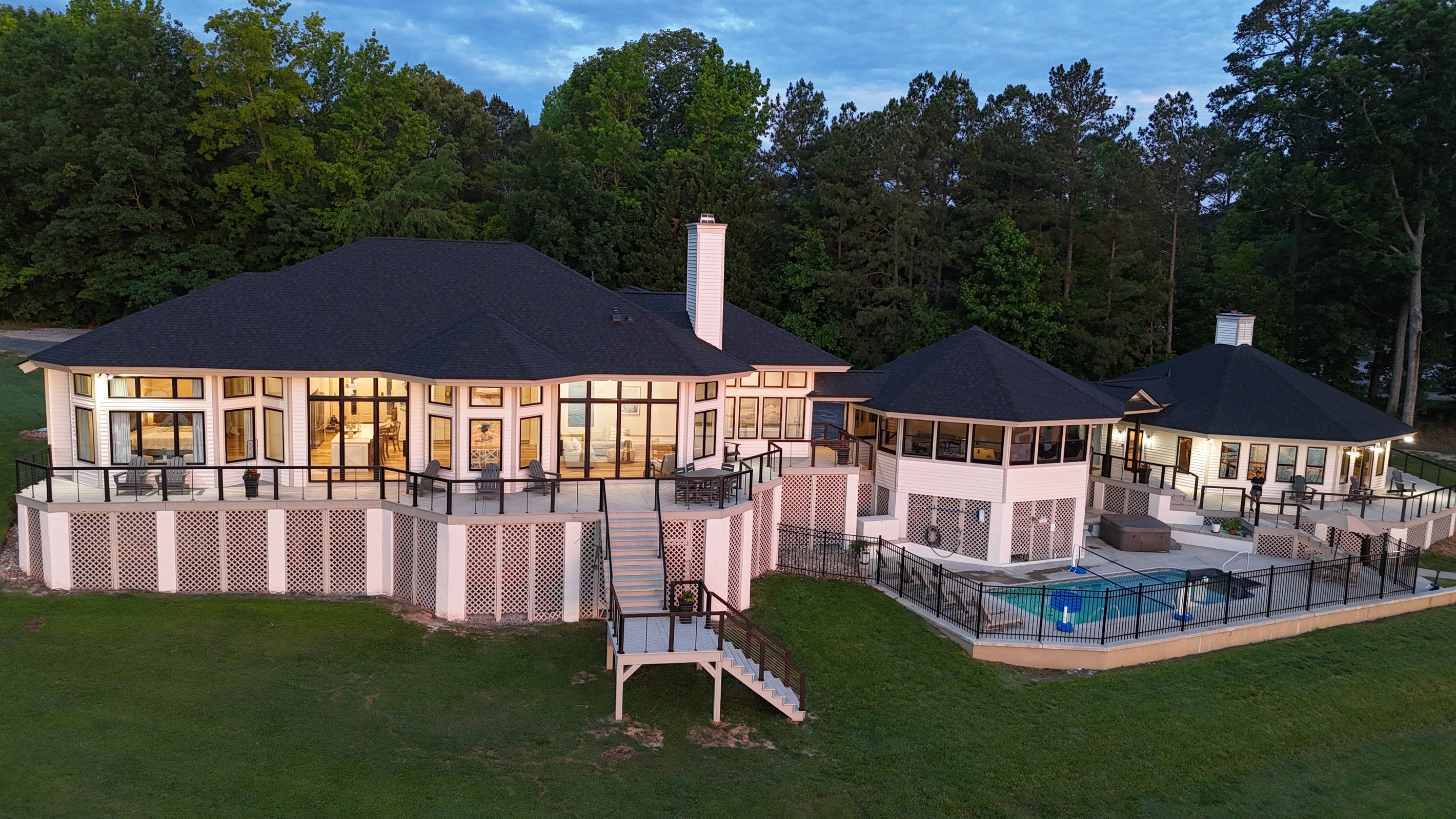 Check out Lake Gaston NC Right off I95 - VRBO #1576941 - 8 Bedrooms Check out Lake Gaston NC Right off I95 - VRBO #1576941 - 8 Bedrooms - Carried Away - Henrico