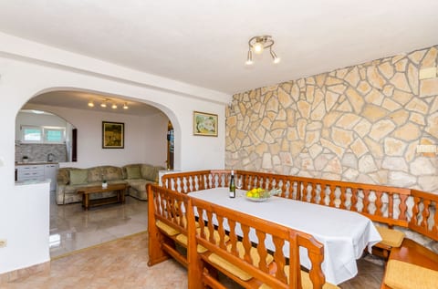House Kelava - Unit 371194-13