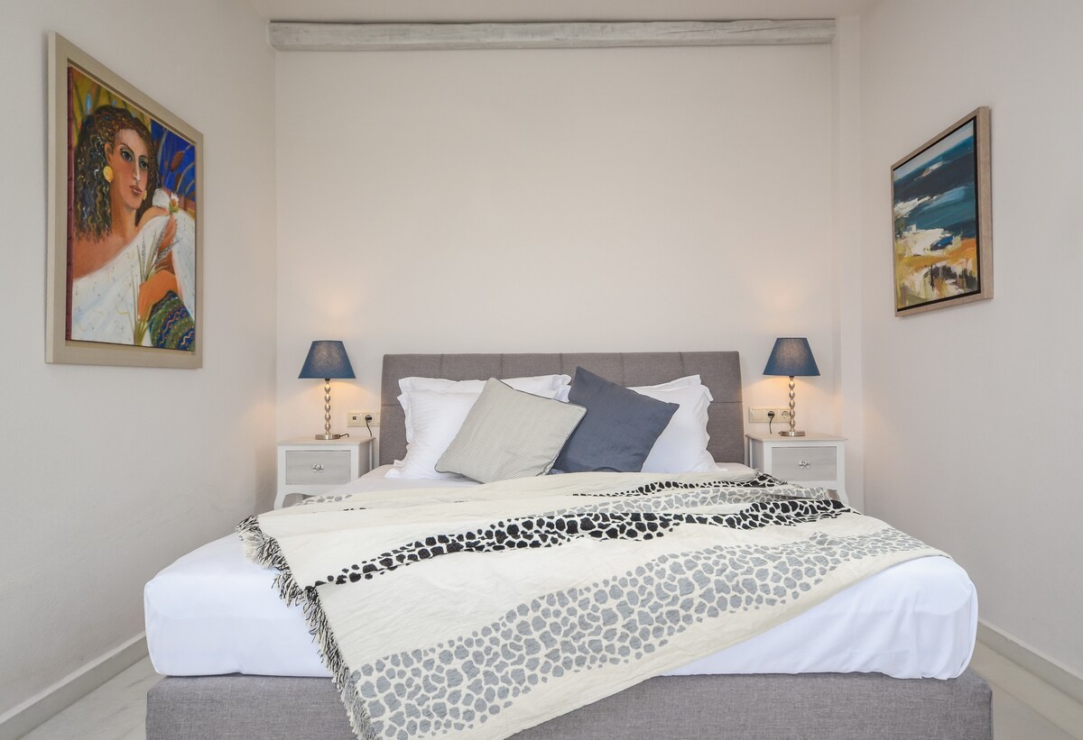 Seaside Naxos : 4BDR Villa Aphrodite @ Plaka Beach image 18