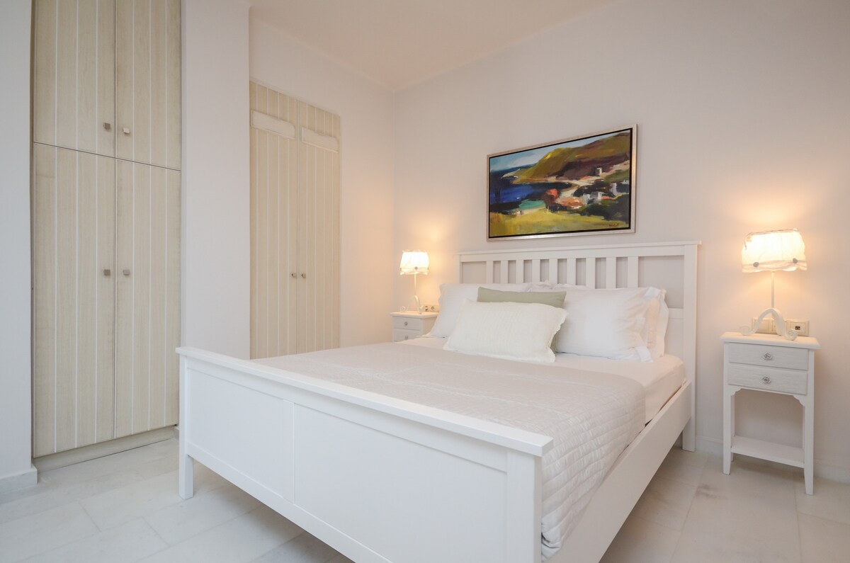 Seaside Naxos : 4BDR Villa Aphrodite @ Plaka Beach image 22
