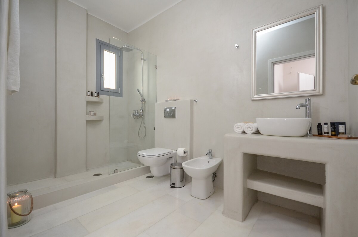 Seaside Naxos : 4BDR Villa Aphrodite @ Plaka Beach image 46