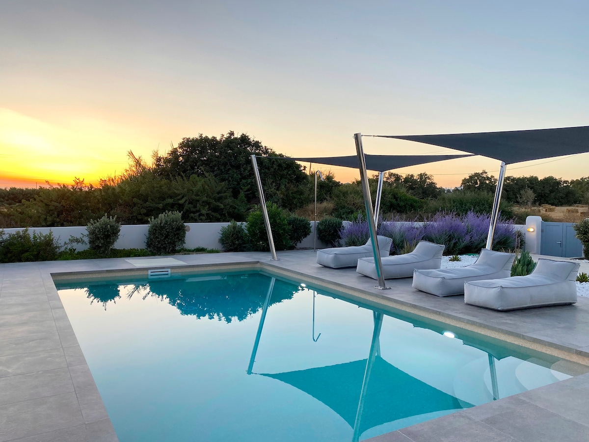 Seaside Naxos : 4BDR Villa Aphrodite @ Plaka Beach image 9