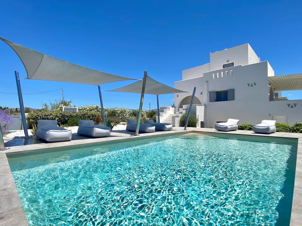 Seaside Naxos : 4BDR Villa Aphrodite @ Plaka Beach image 1