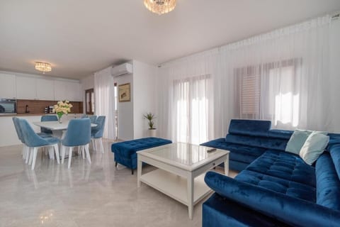 Apartment Oleandar - Unit 371218-13