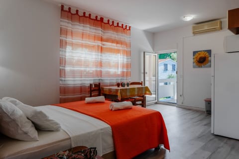 Apartments TT - Unit 371214-13