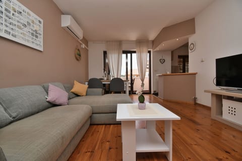 Apartment Honey Bee - Unit 371224-13