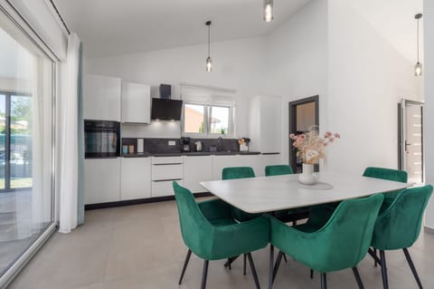 Villa Tersaz - Unit 371192-13