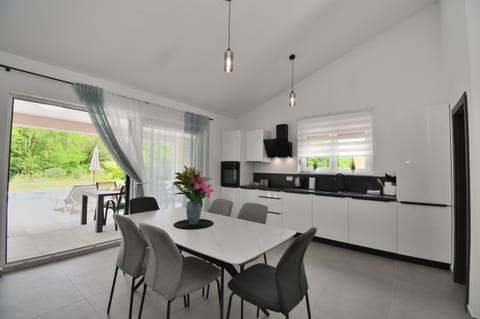 Villa Tersaz - Unit 371192-13