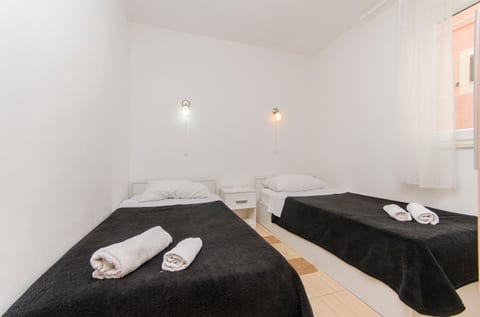 Apartment Seafront - Unit 371226-13