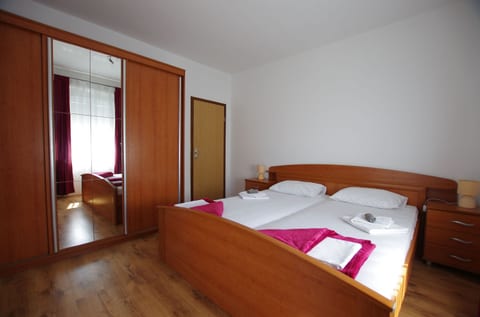 Apartments Branko - Unit 371240-13