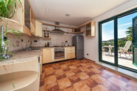 Villa Rasotica - Unit 124811-15