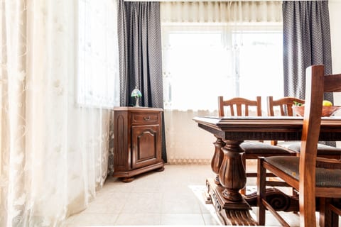 House Quattro - Unit 371081-13