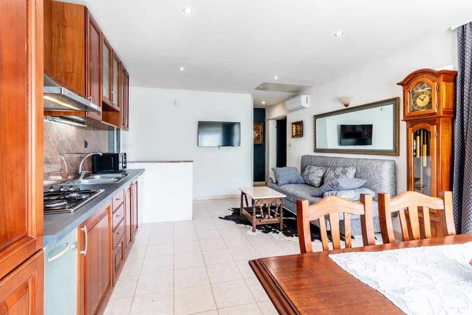 House Quattro - Unit 371081-13