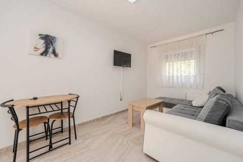 Apartments and Rooms Stipanovi Dvori - Unit 371197-13