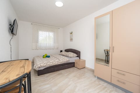 Apartments and Rooms Stipanovi Dvori - Unit 371207-13