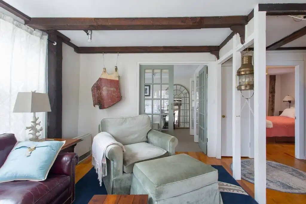 "Rockport Sail Loft: 2 Bed/1 Bath Oceanfront Haven