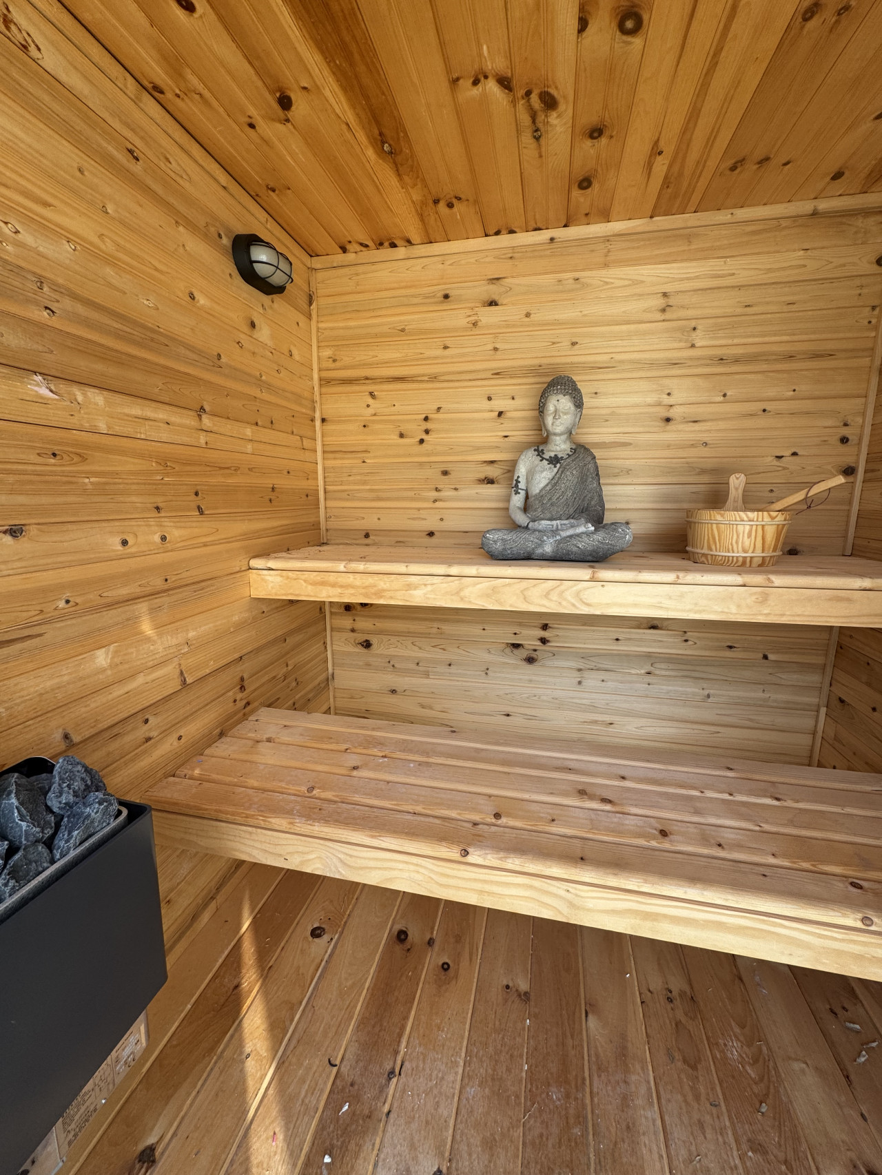 siesta-beach-or-heated-pool-or-pet-friendly-or-bike-and-walk-friendly-or-zach's-private-beach-house/