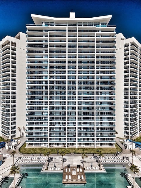 Beachfront luxury condo at Encantame Towers