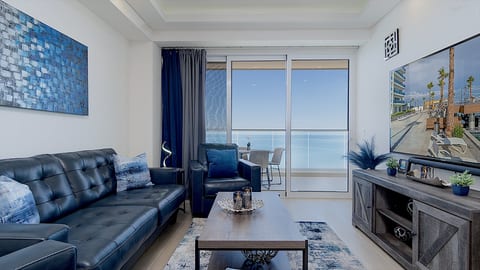 Beachfront luxury condo at Encantame Towers
