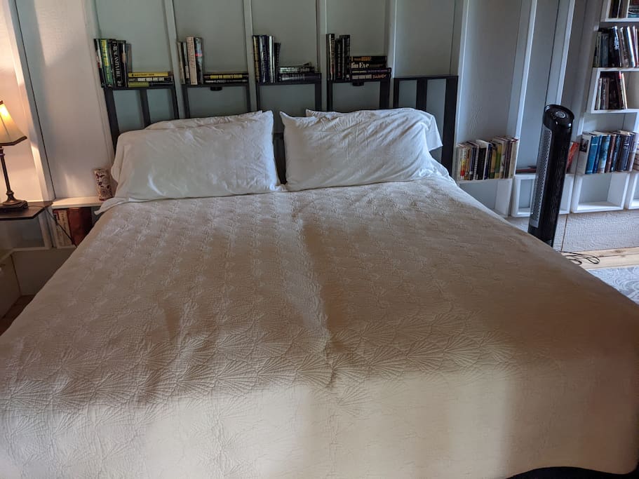 King bed in Bonham cabin