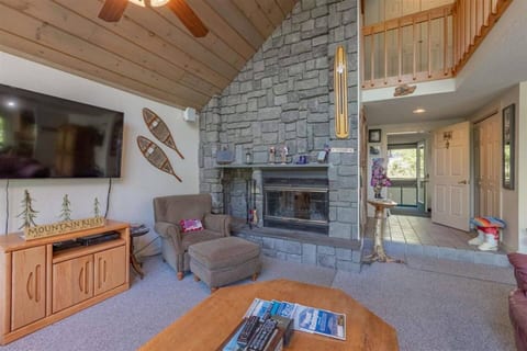Loon Mountain Views from Large Decks & Dining Room