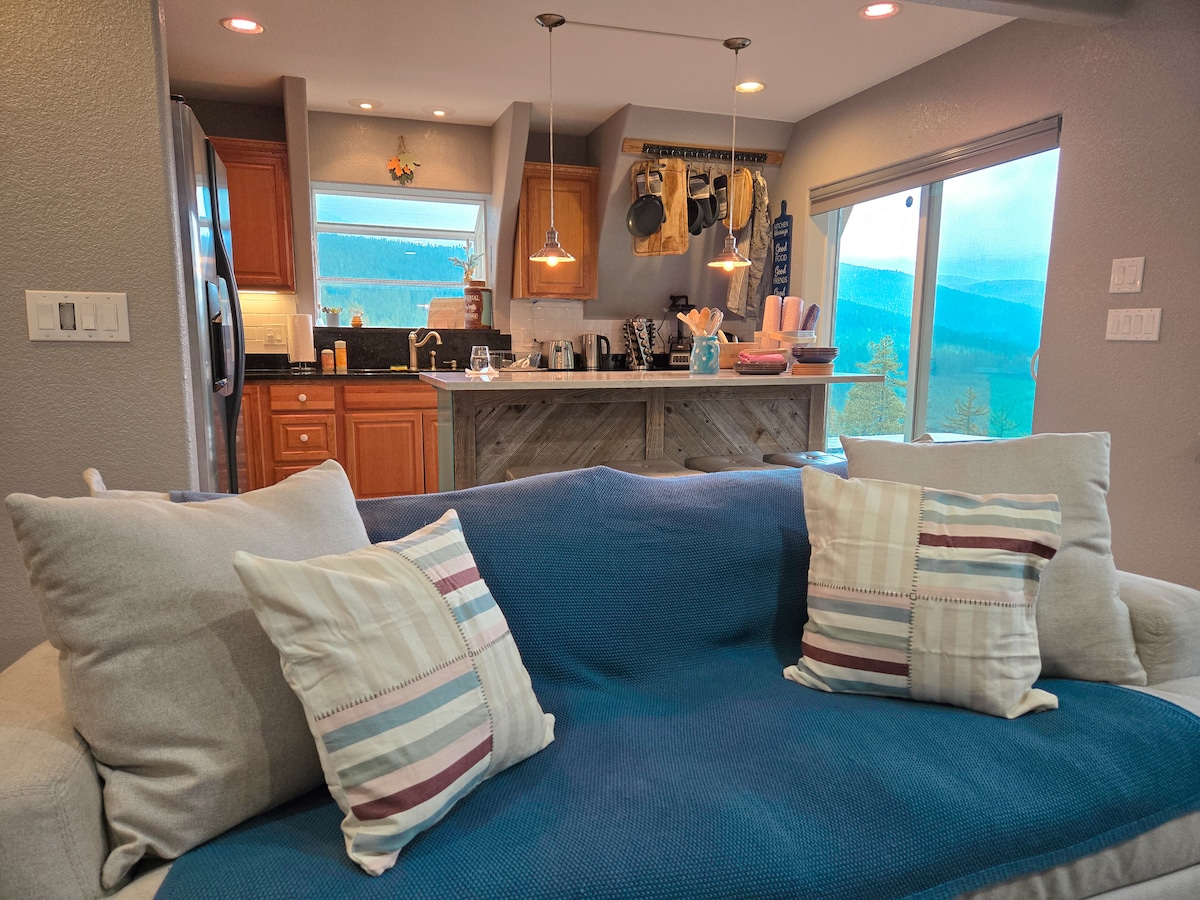 rabbit-hole-a-frame-in-the-woods/