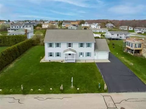 Oceanside 4BR Escape