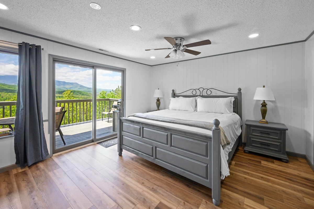 Imagine waking up to these views every morning