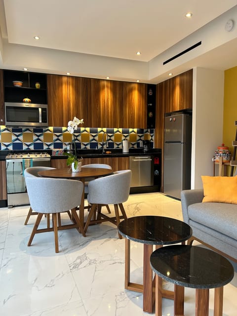 Condo in the Romantic Zone