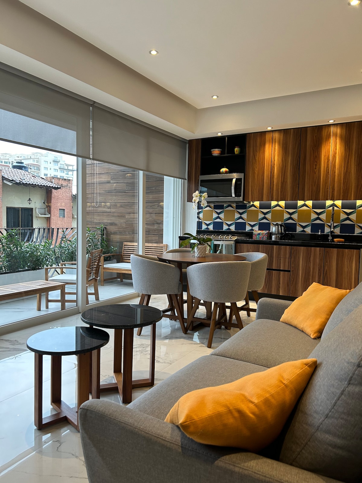 Condo in the Romantic Zone - Puerto Vallarta