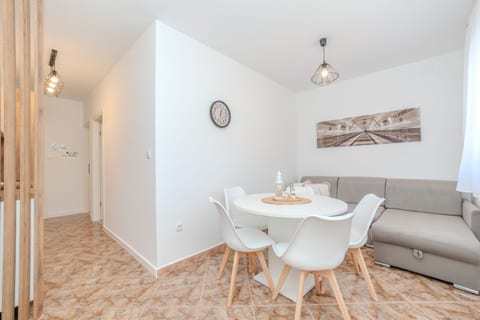 Apartments Plantosar - Unit 371007-13