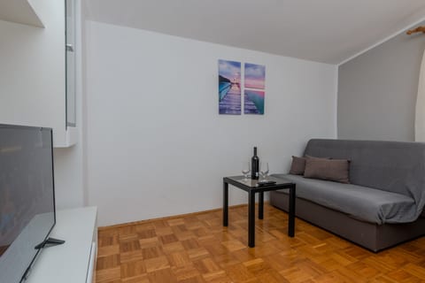 Apartment Vujic - Unit 371277-13