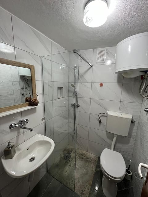 Apartments Luna - Unit 371306-13