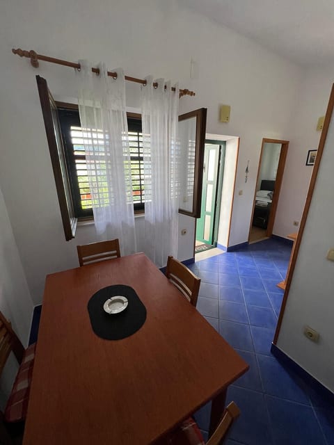Apartments Luna - Unit 371307-13