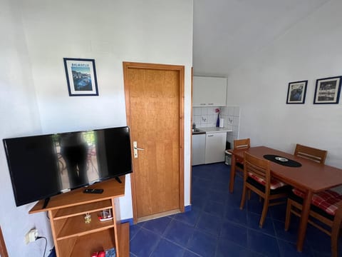 Apartments Luna - Unit 371307-13