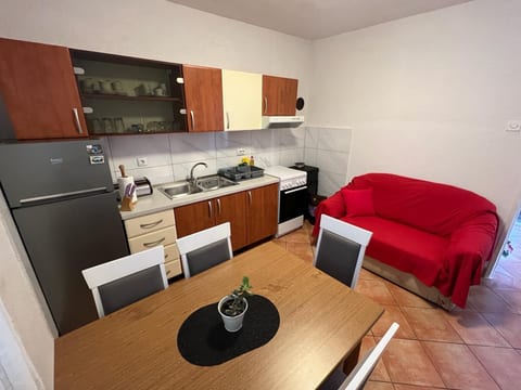 Apartments Luna - Unit 371308-13