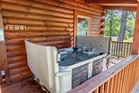 4-person hot tub.