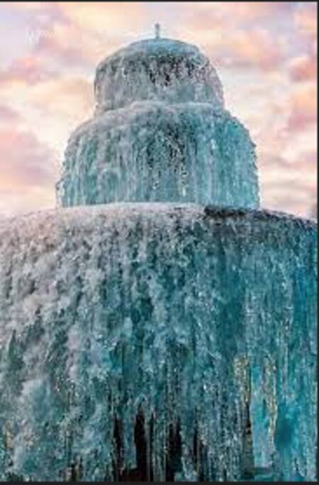 Frozen Fountain you will find just minutes walk to downtown Valdese - Peaceful, Cozy & Convenient - Valdese