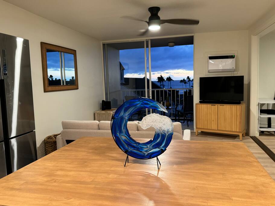 island-glow-kailua-village-downtownfreeparkingac/