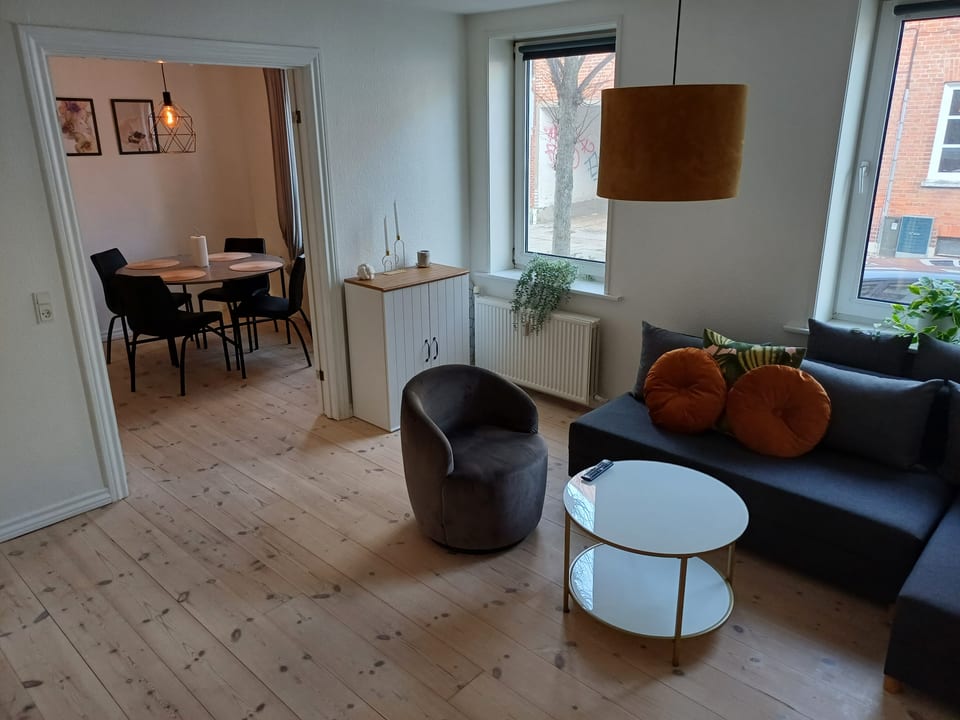 Apartment with free parking in center of the city - Hjørring
