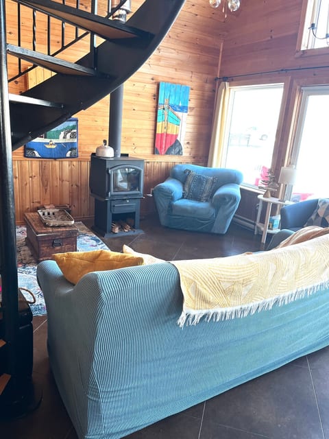 Living room 2 couches 2 arm chairs