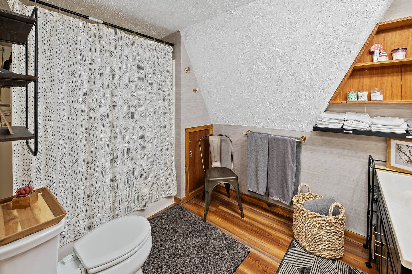 Nolin Gnome Home- A-Frame Cabin