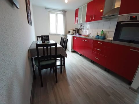 Nette Altbauwohnung in Biebrich
