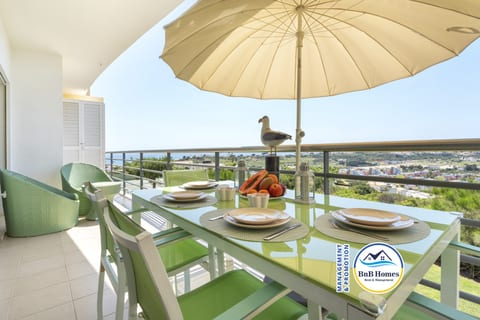 BnB Homes Apartment with Sea view Terrace &2 pools