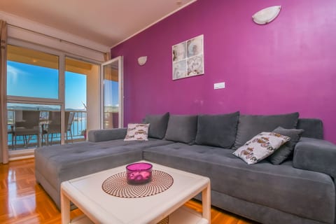 Apartment Dani - Unit 371309-13