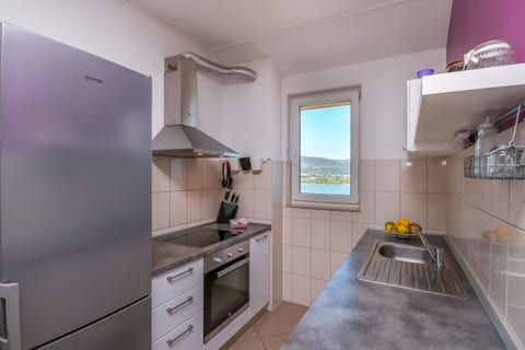 Apartment Dani - Unit 371309-13